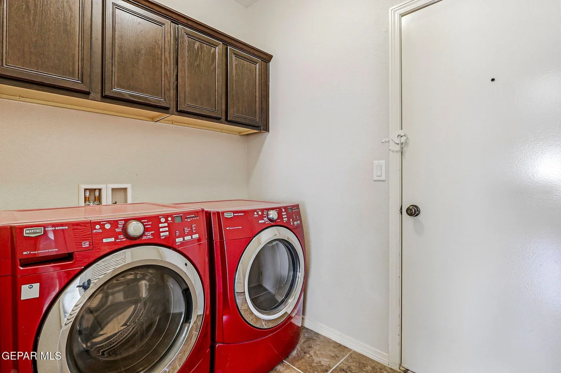 Photo of 14204 OTTER POINT Court