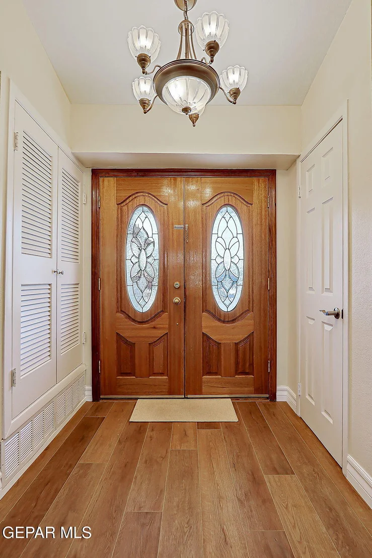 Photo of 10401 Springwood Drive