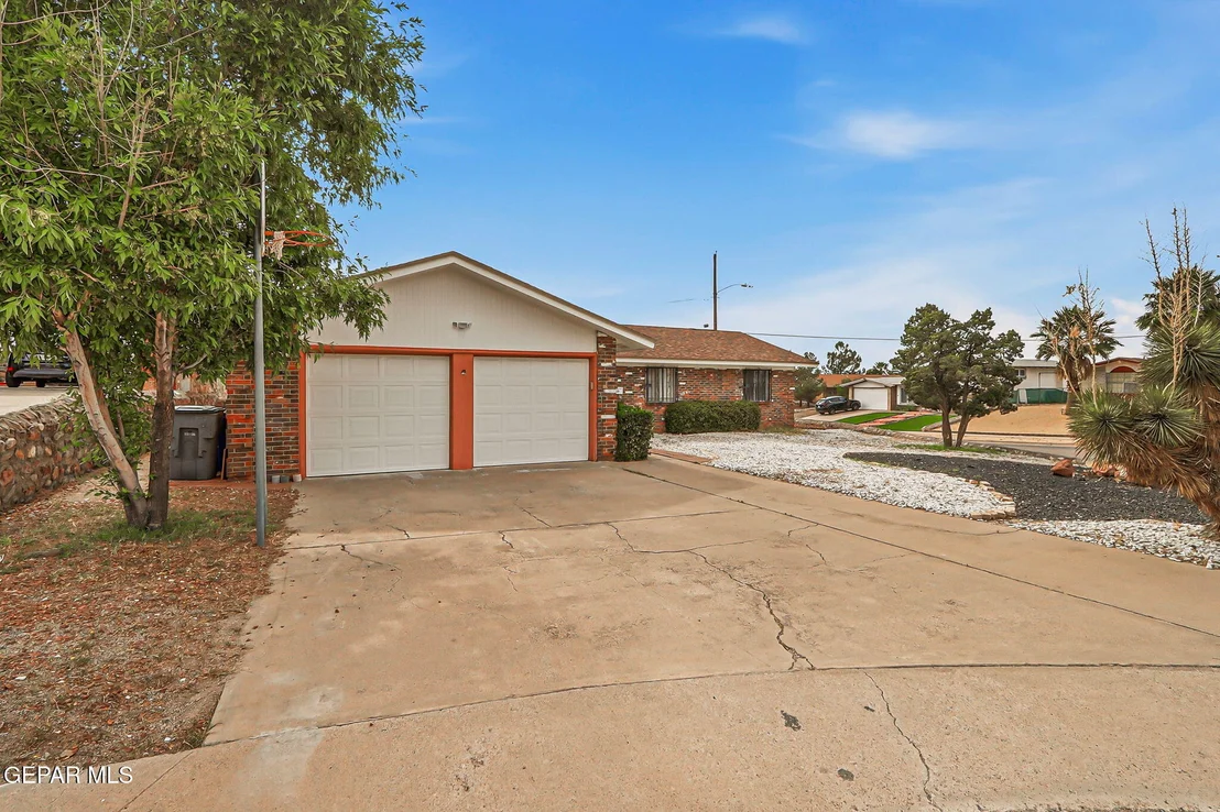 Photo of 204 RIO TINTO Drive
