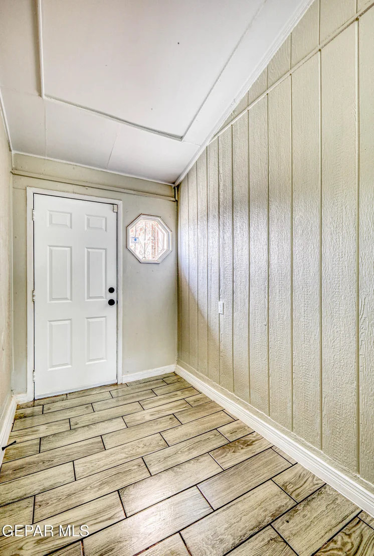 Photo of 4883 Maureen Circle