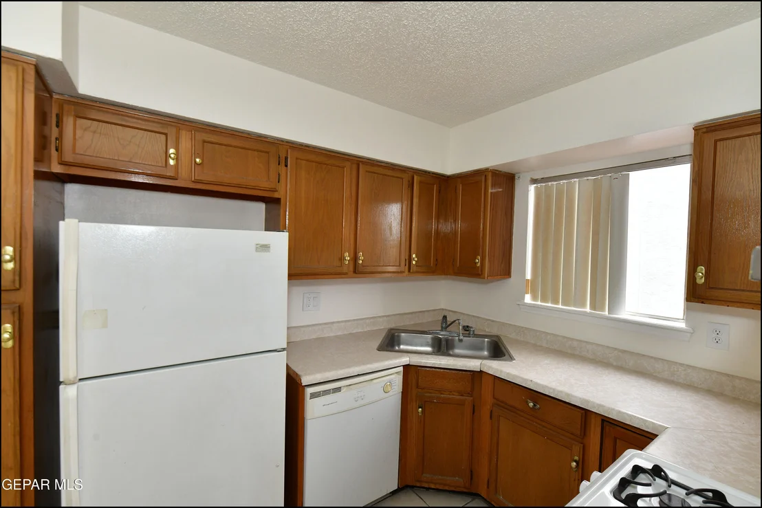 Photo of 208 ARISANO Drive