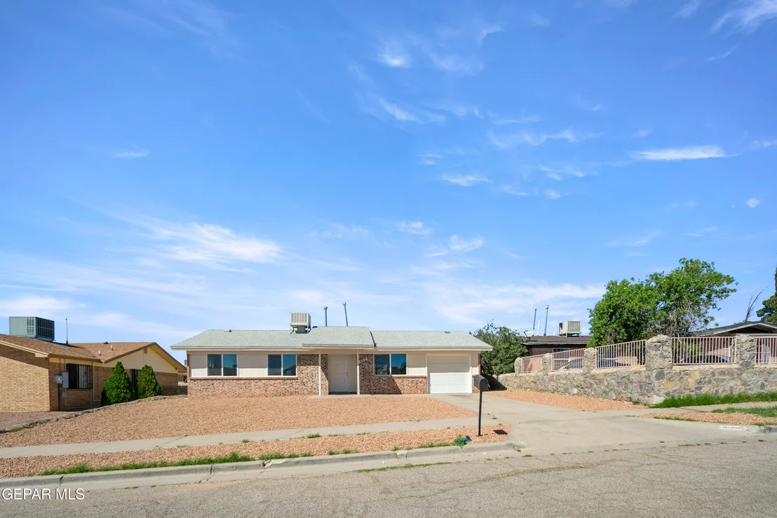 Photo of 1603 JAMES CHISUM Drive