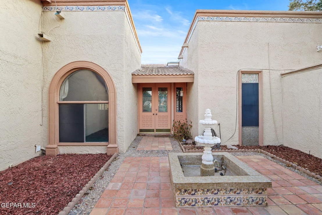 Photo of 11157 LEO COLLINS Drive