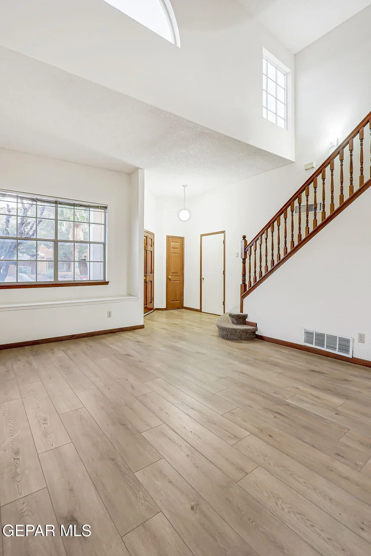Photo of 929 Totonaca Lane