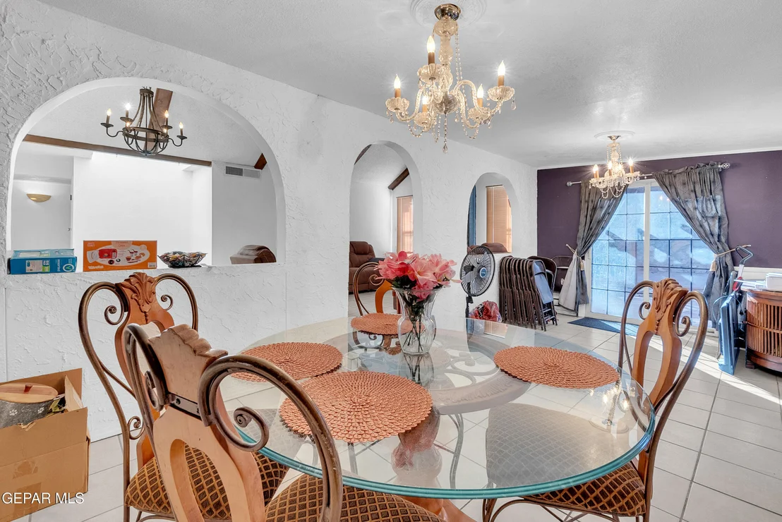 Photo of 2901 EADS Place