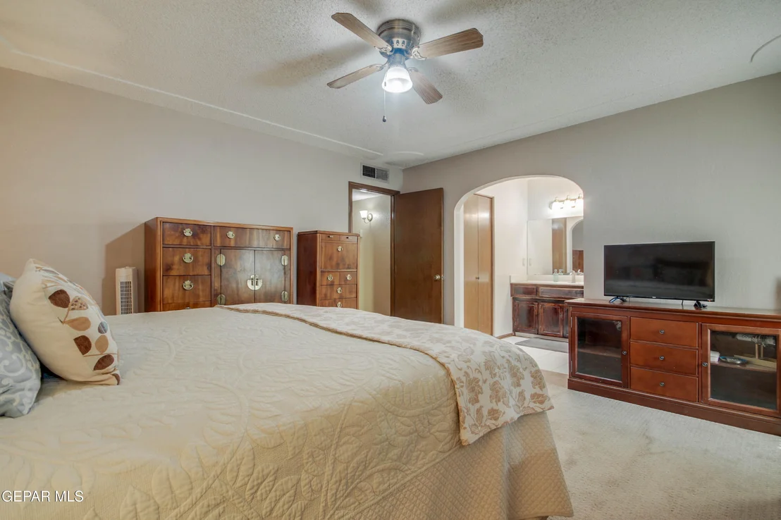 Photo of 1640 BESSEMER Drive