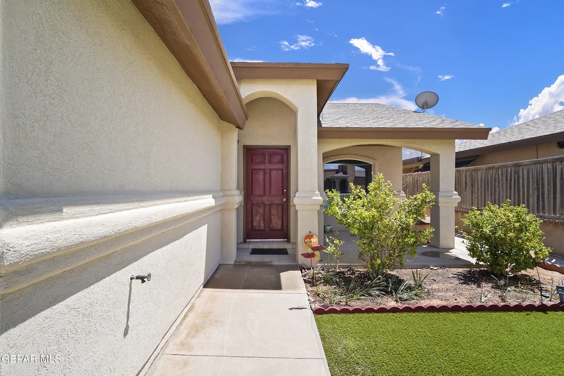 Photo of 14412 SPANISH POINT Drive