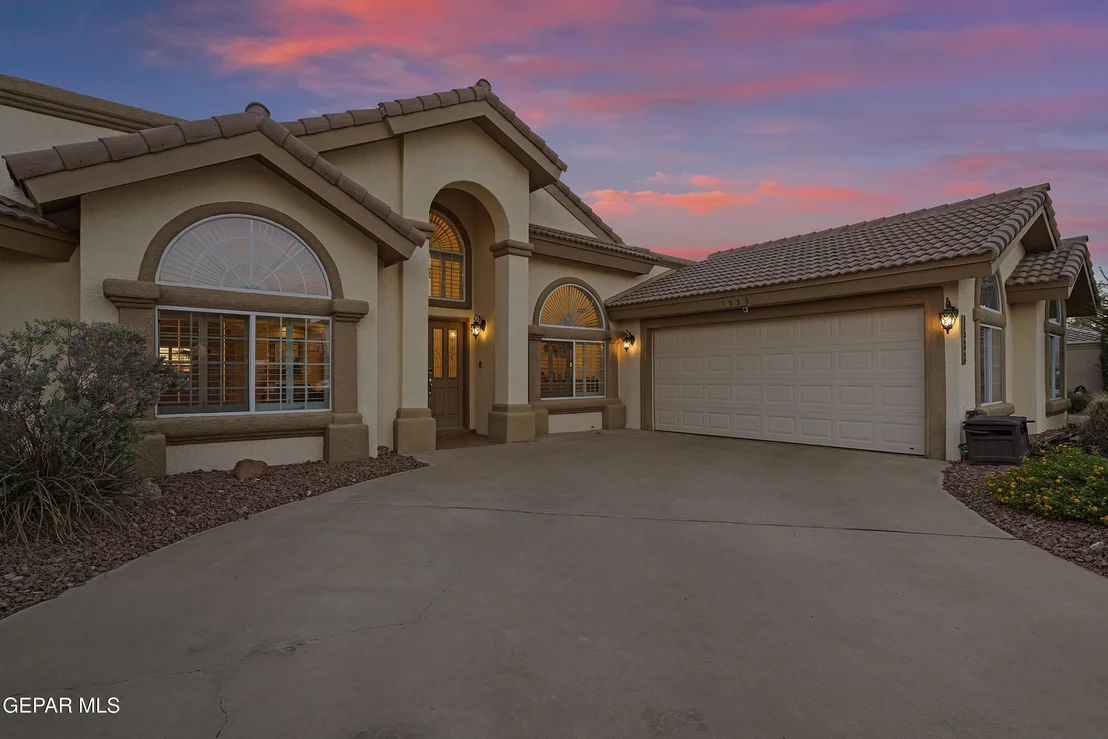Photo of 1533 Cimarron Ridge Drive