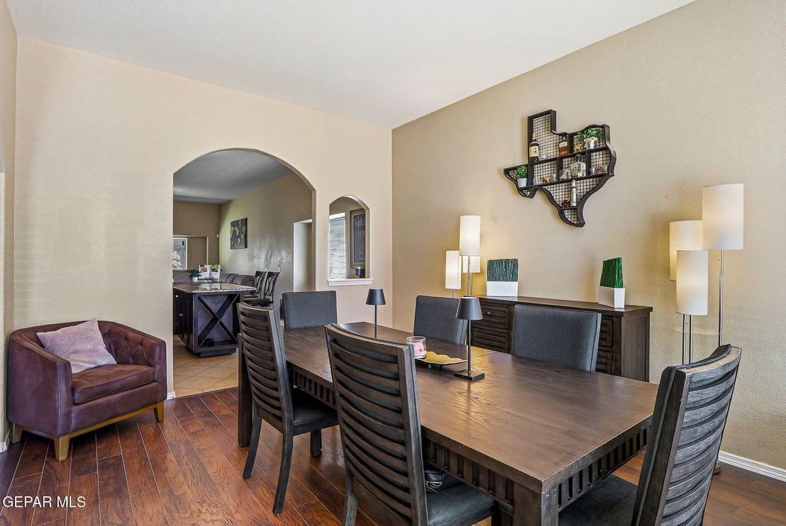 Photo of 3166 Hidden Valley Drive