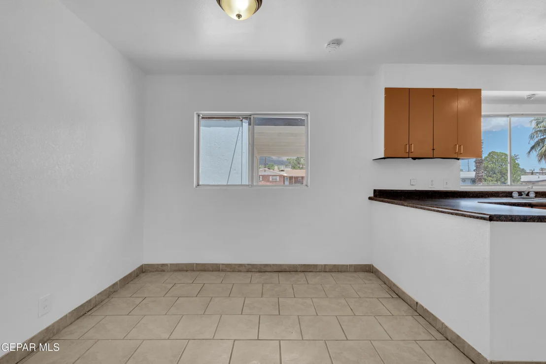 Photo of 6033 Isabella Drive