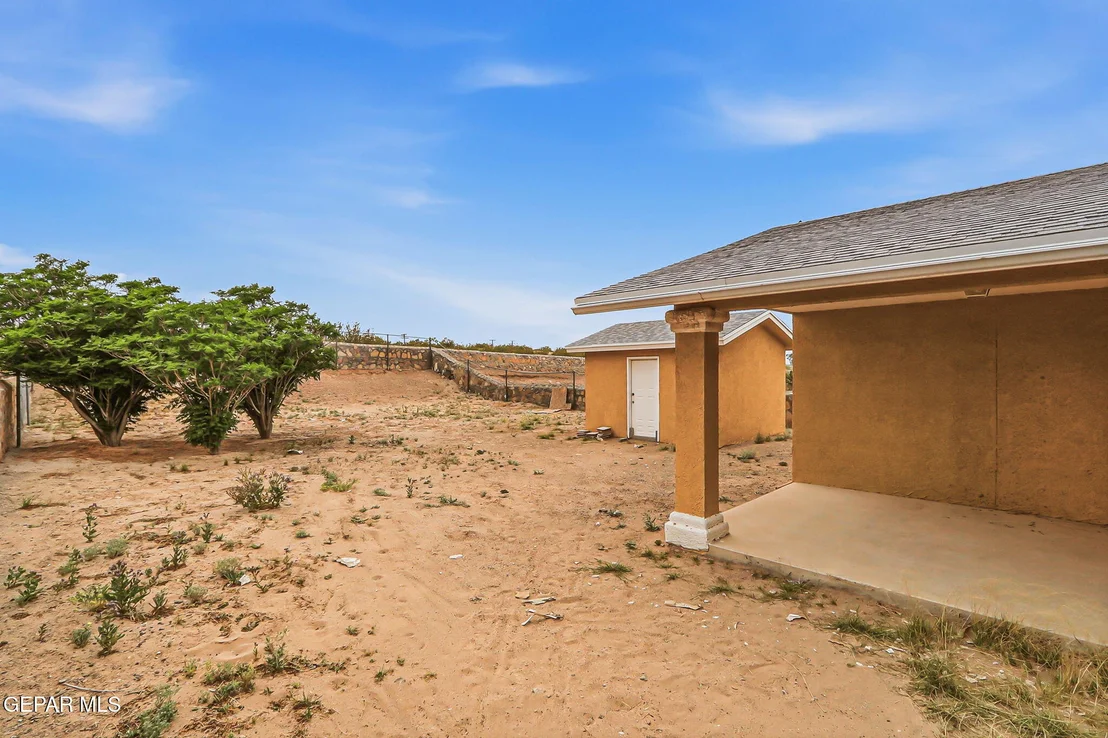 Photo of 113 Green Desert Circle