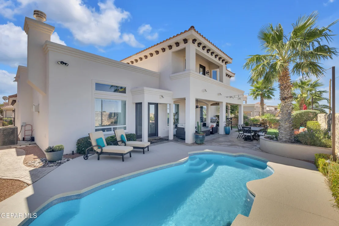 Photo of 1237 CALLE LAGO