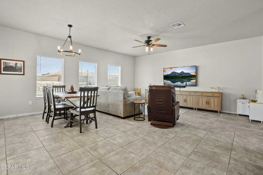 Photo of 5813 REDSTONE RIM Drive