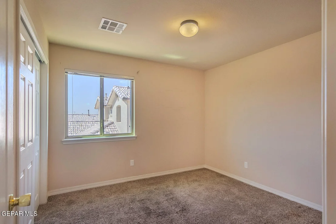 Photo of 795 PIXTON Road