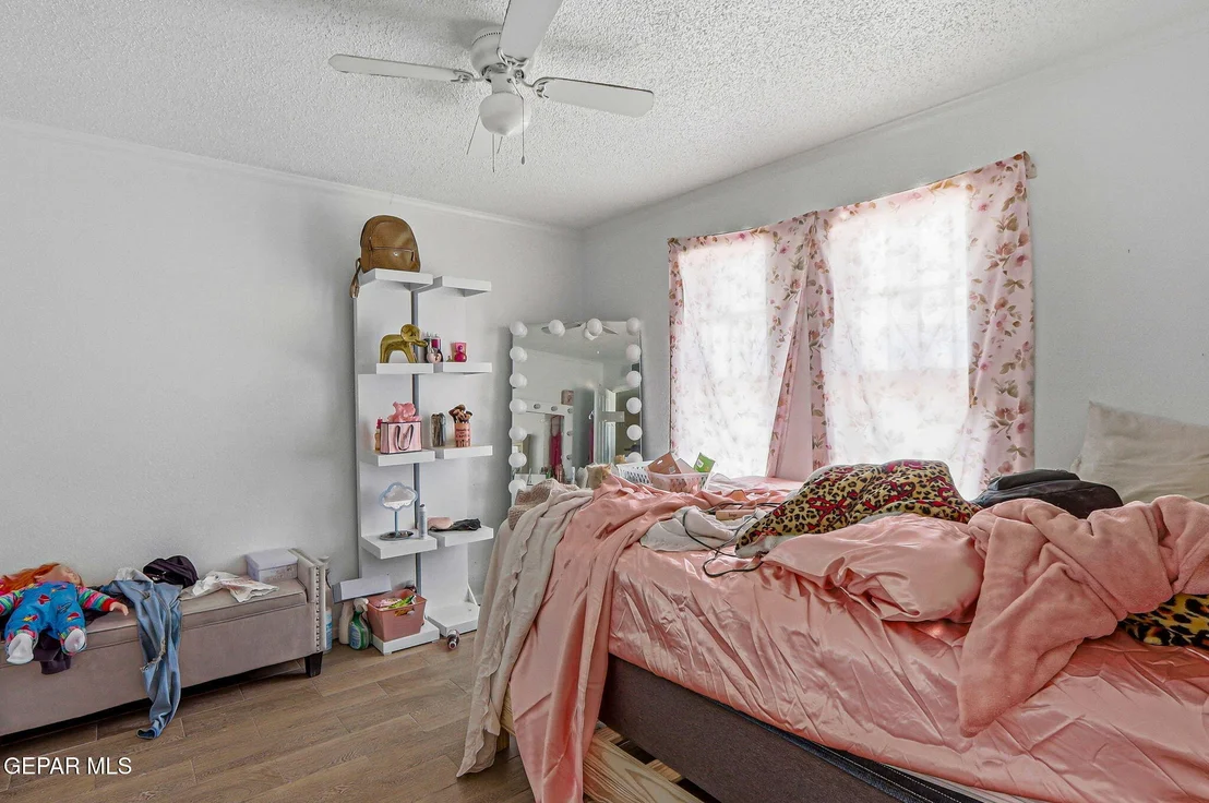 Photo of Unit 2 at 1530 Common Drive