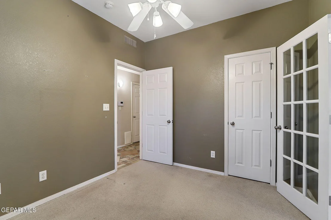 Photo of 7292 Desert Eagle Drive