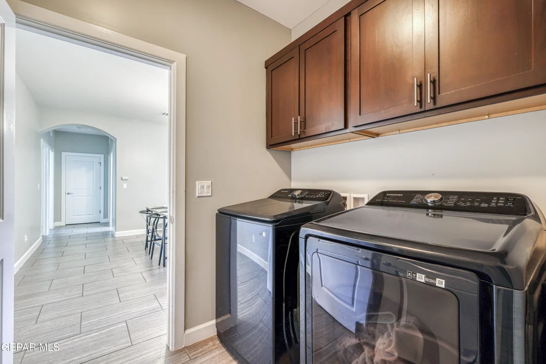 Photo of 2100 ROBERT DRENNAN Place