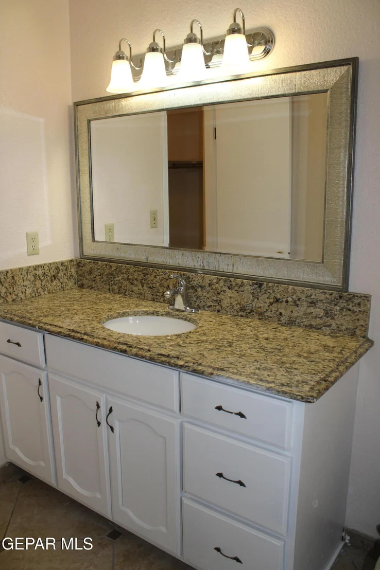 Photo of 11613 SHEILA Drive