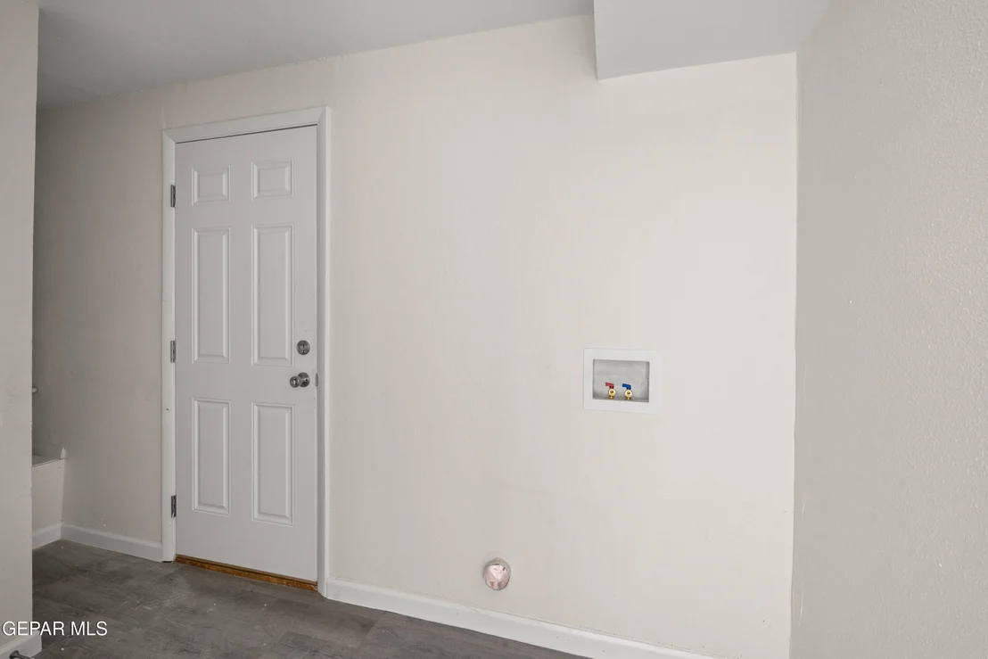Photo of 5112 JERRY Drive