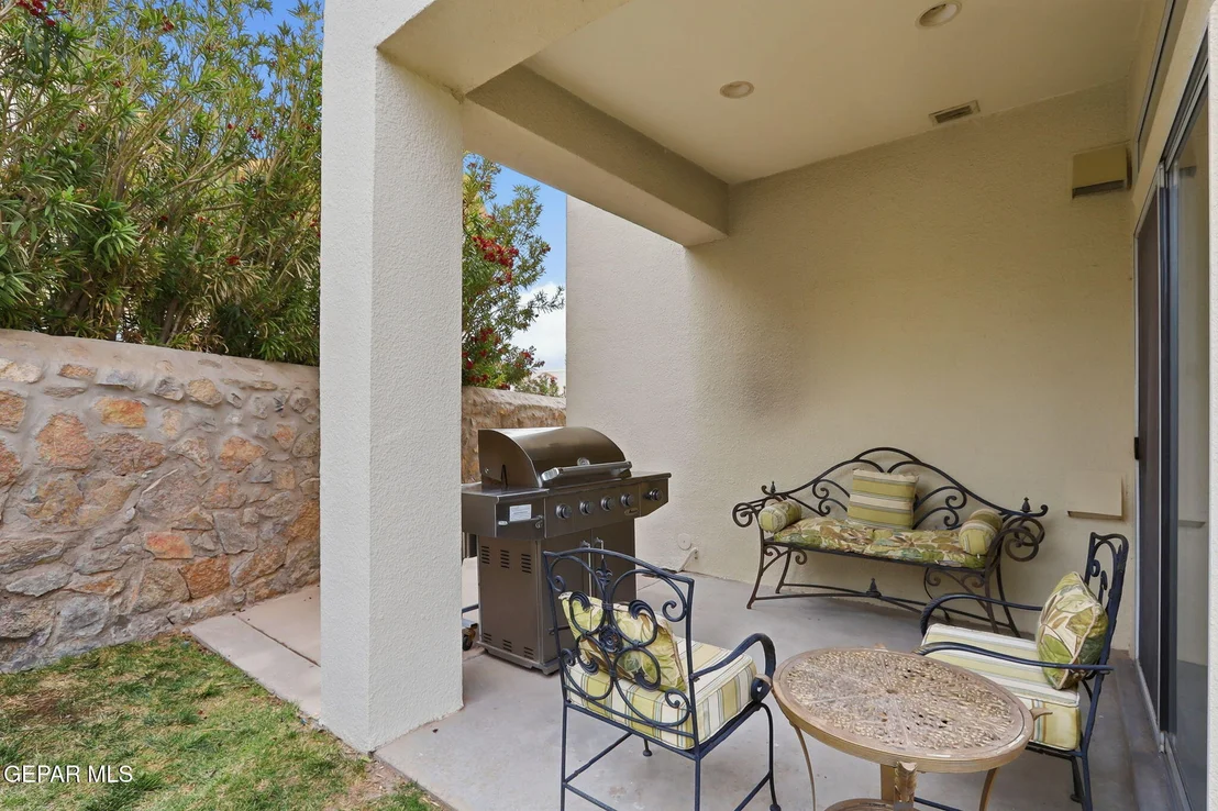 Photo of 5806 DIAMOND POINT Circle