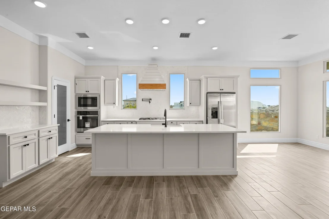 Photo of 13375 Jeff Winton Drive