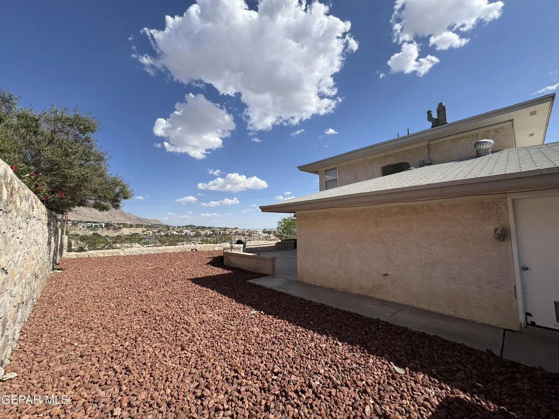 Photo of 536 Satellite Drive Drive