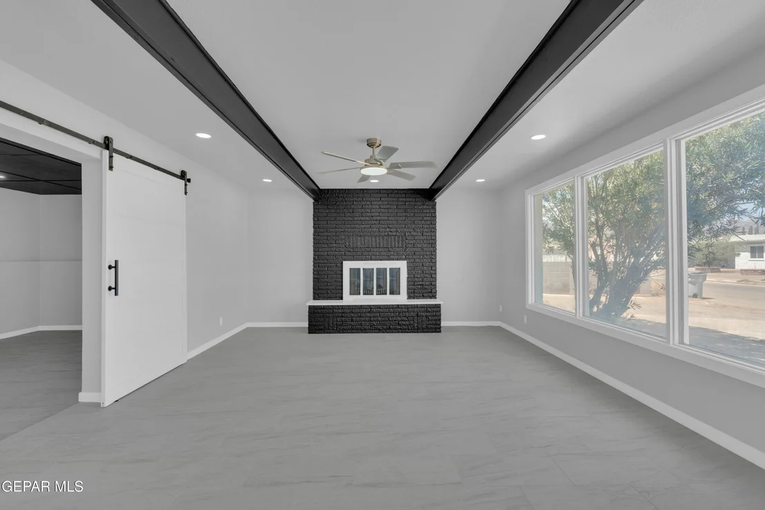 Photo of 5106 ANTONIO Avenue
