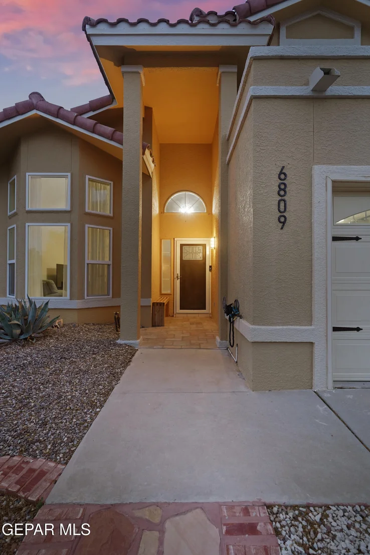Photo of 6809 ECHO CLIFFS Drive