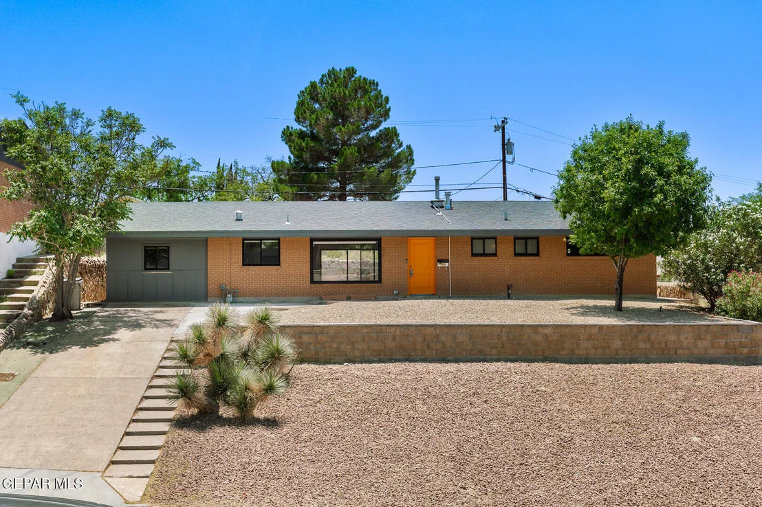 Photo of 814 GALLOWAY Drive