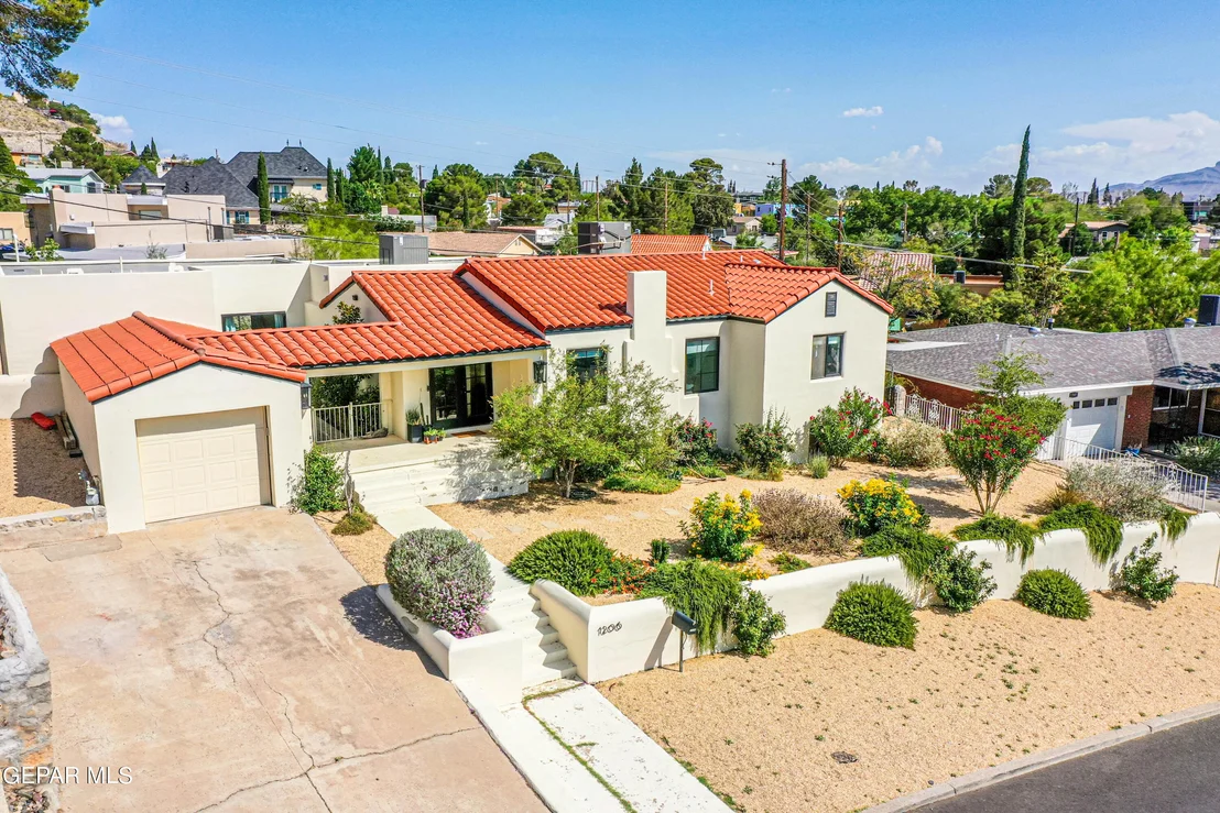Photo of 1206 STOCKWELL Lane