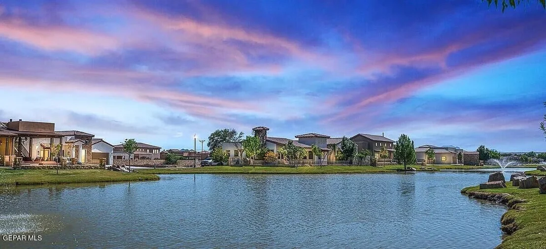 Photo of 5617 RIVER RUN Street