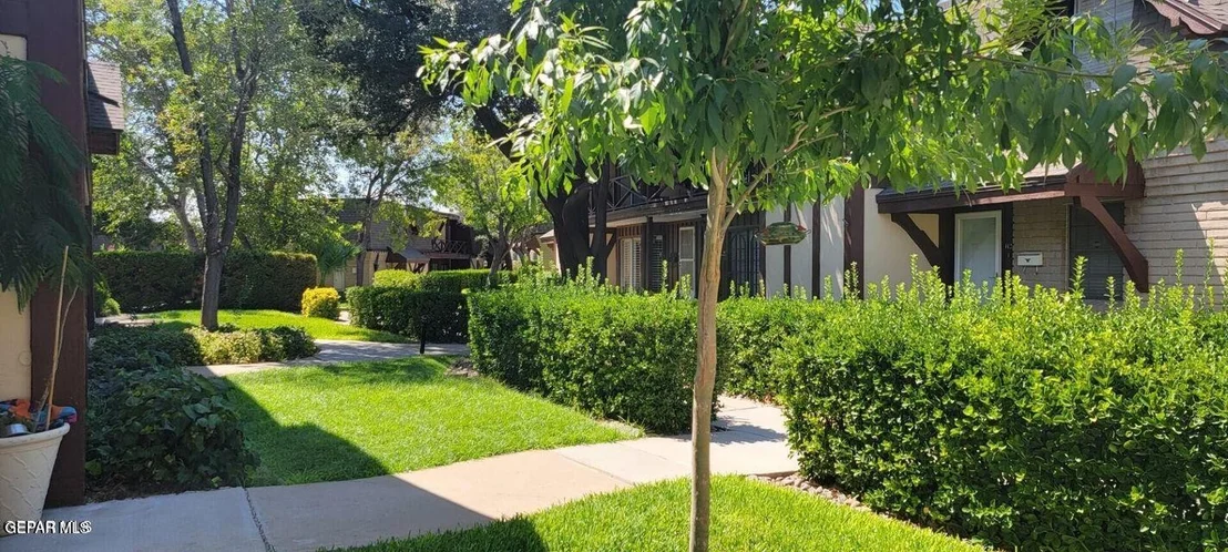 Photo of Unit 116 at 500 THUNDERBIRD Drive