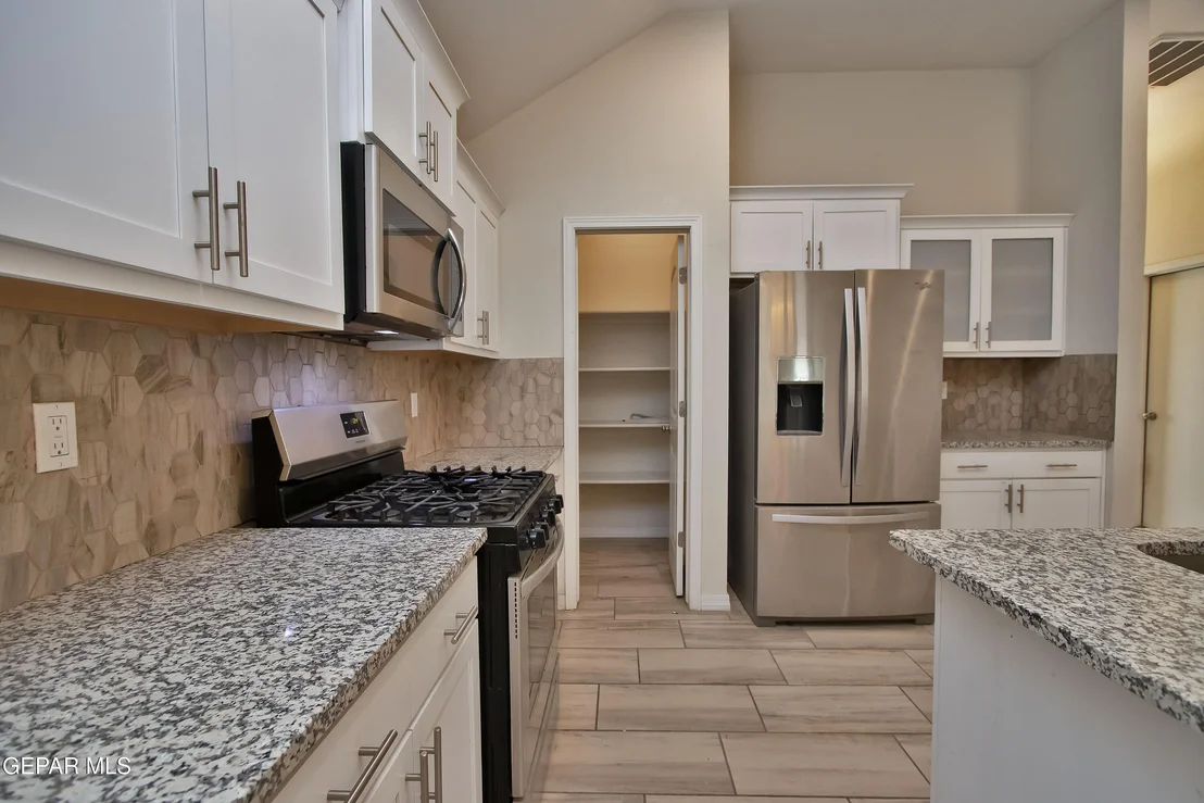 Photo of 285 PENBRIDGE Place