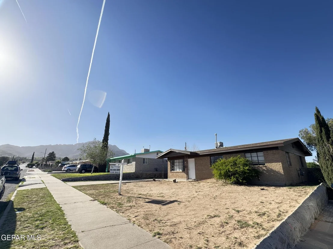 Photo of 3917 OLYMPIC Avenue