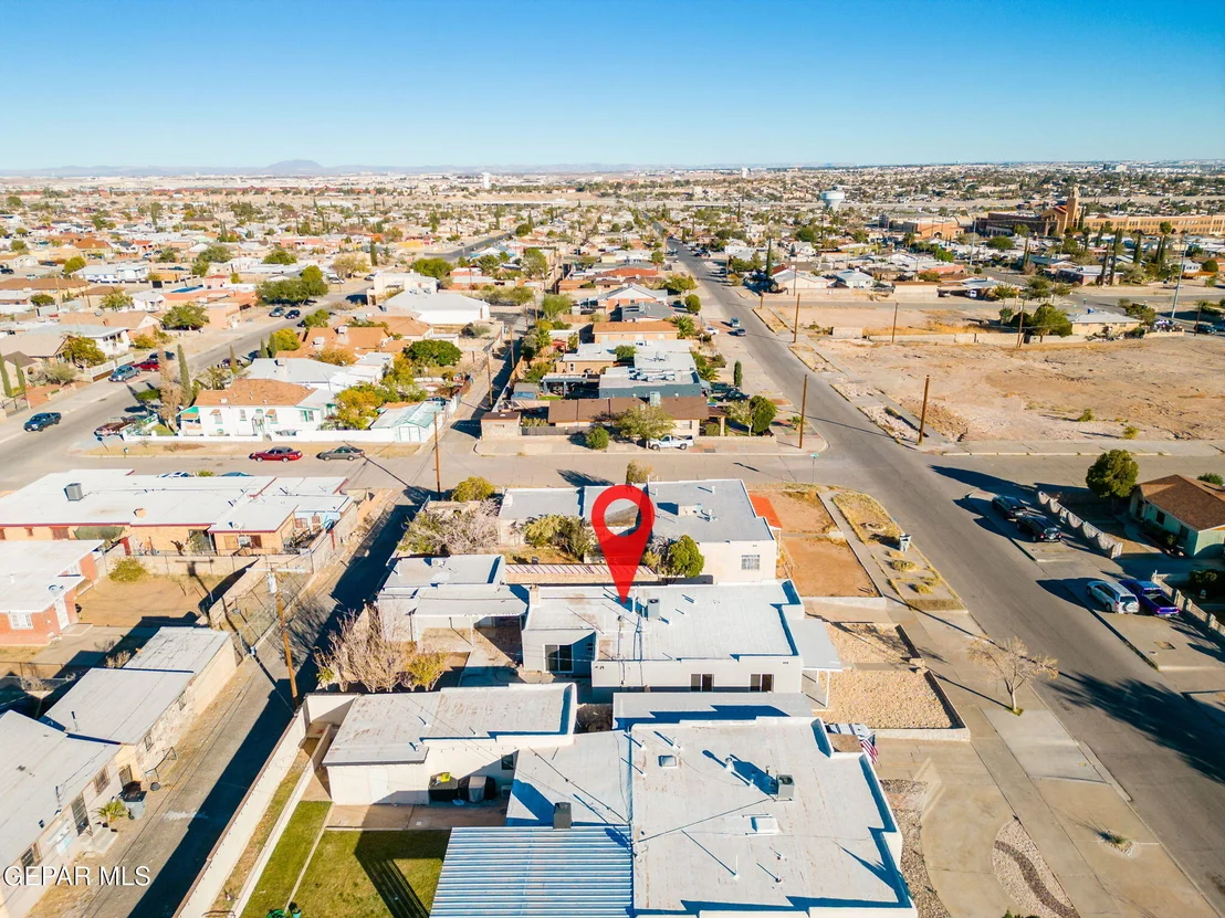 Photo of 3125 Mobile Avenue