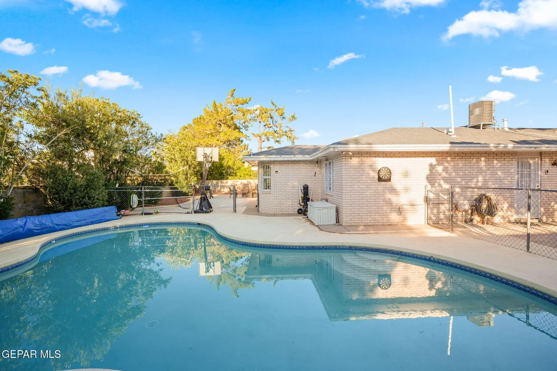 Photo of 10629 Sombra Verde Drive