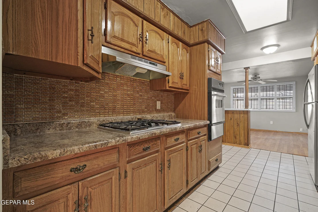 Photo of 904 Apple Lane