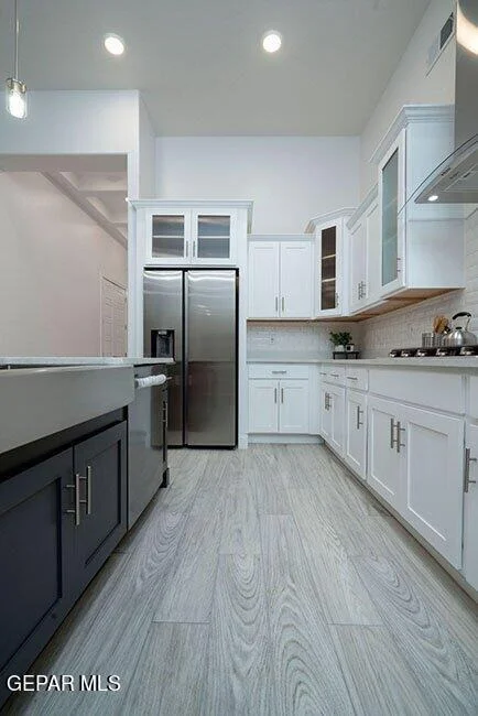 Photo of 944 Nayland Place
