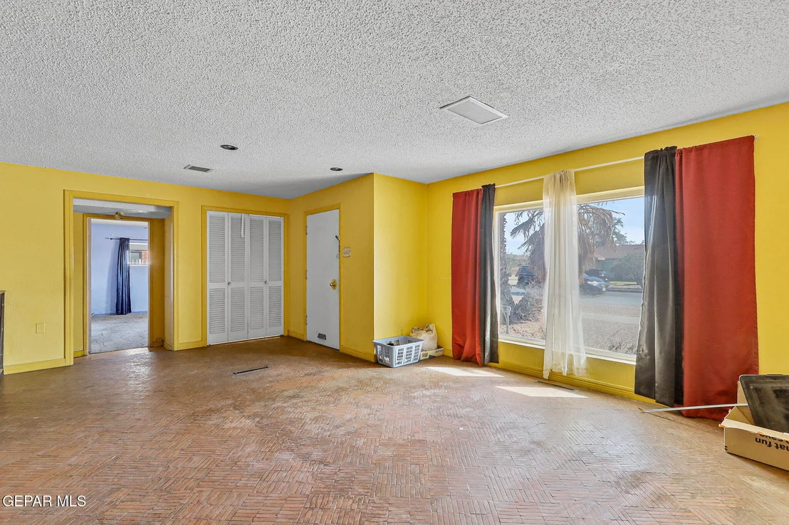 Photo of 5119 TIMBERWOLF Drive