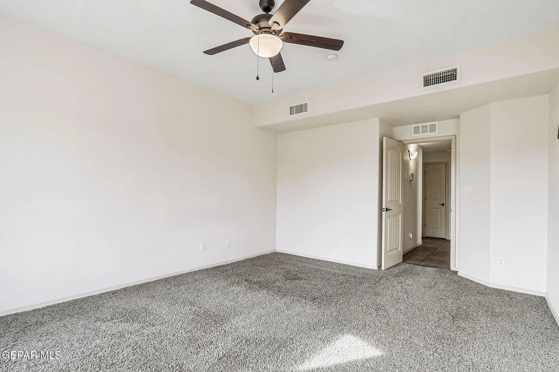 Photo of 14604 RANDALL CUNNINGHAM Avenue