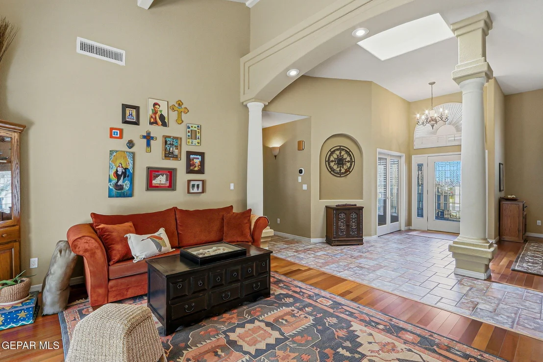 Photo of 1054 Eagle Ridge Drive