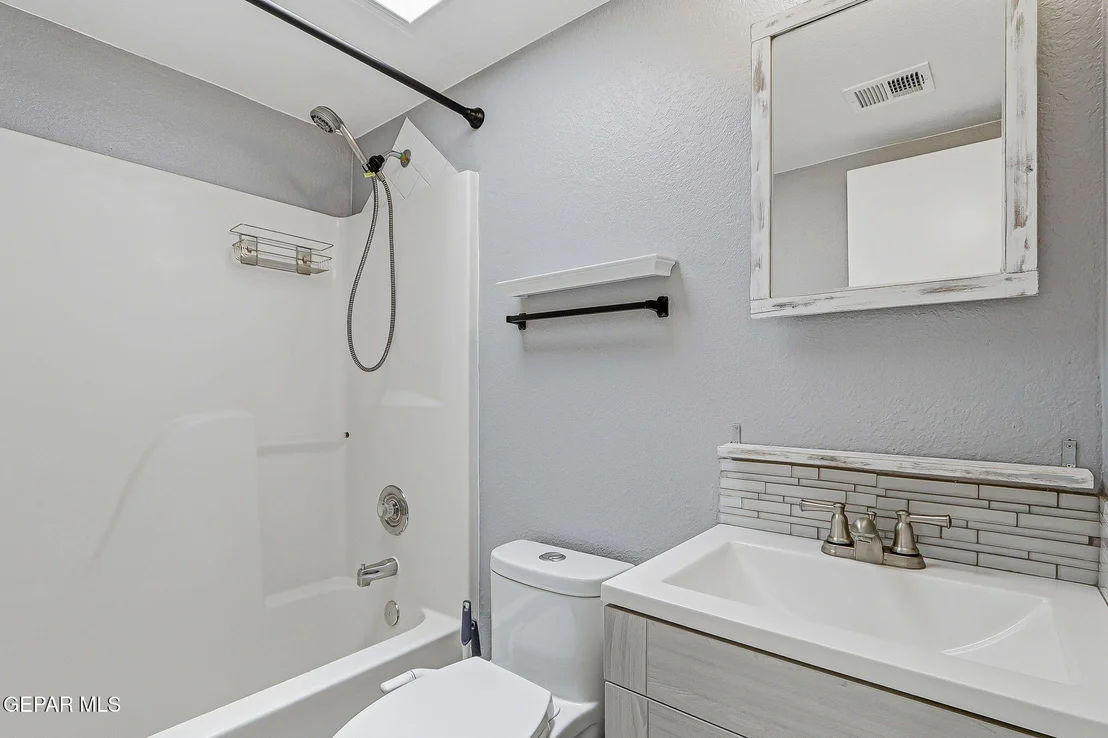 Photo of 12432 ROBERT DAVID Drive