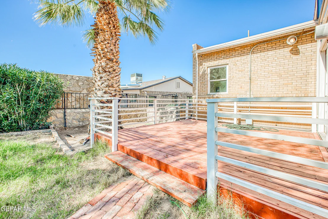 Photo of 820 Galloway Drive
