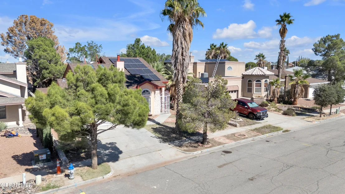 Photo of 12085 Autumn Gate Drive