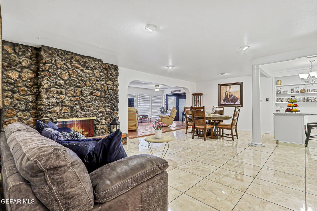 Photo of 3317 ZIRCON Drive