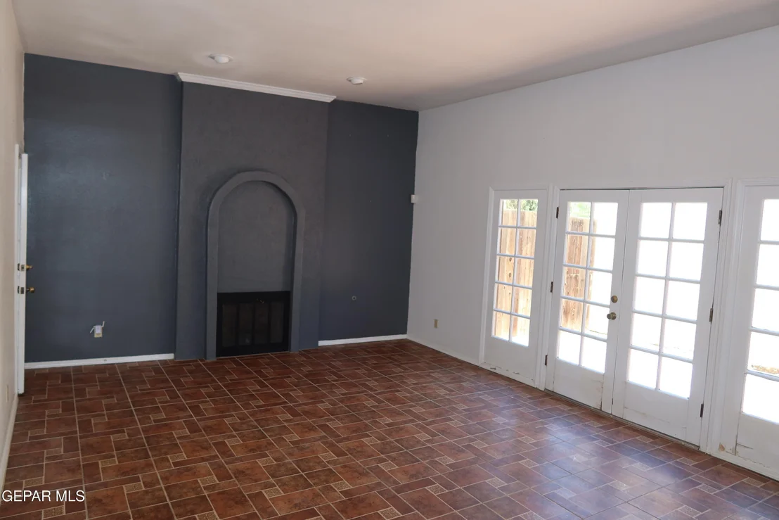 Photo of 836 DE LEON Drive