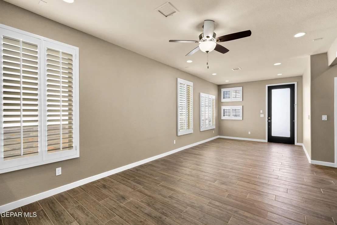 Photo of 5865 Dalhart Drive