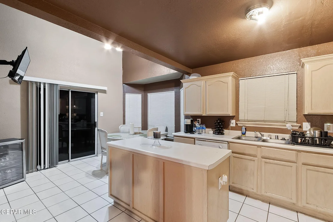 Photo of 9024 SOAPBERRY Way