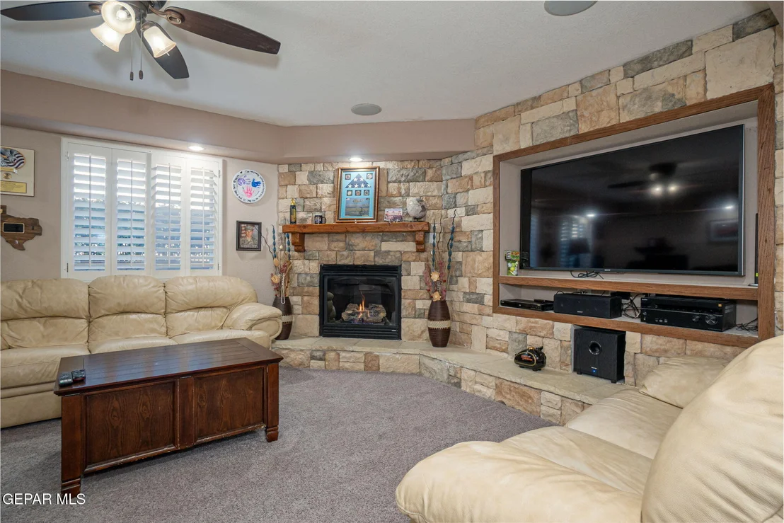 Photo of 457 EMERALD BLUFF Drive