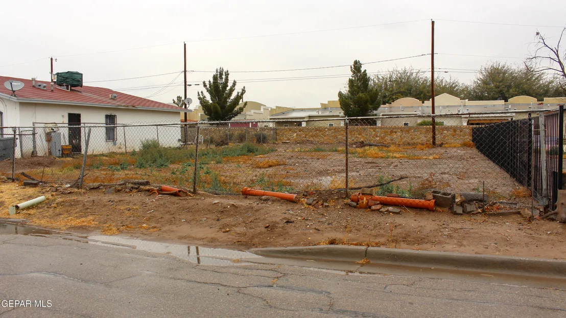 Photo of 8531 VICTOR Lane